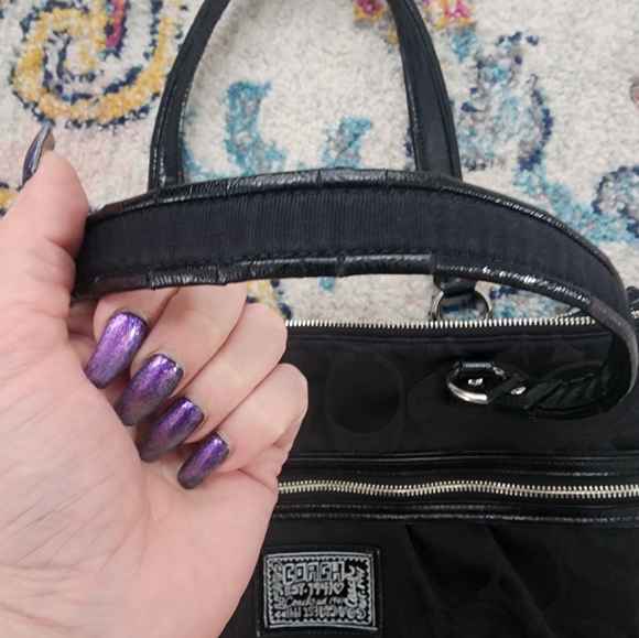 Coach poppy - Picture 2 of 4